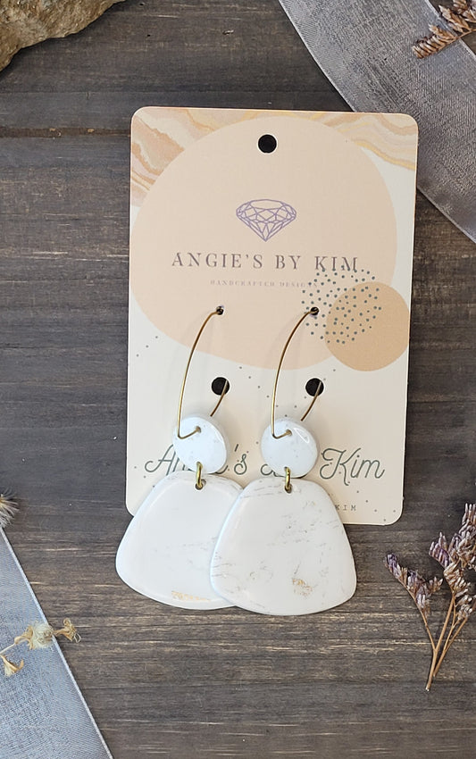 White and Gold Everest Oval Dangle Earrings